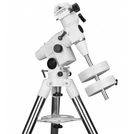 Télescope Sky-Watcher Mak 150 sur NEQ5