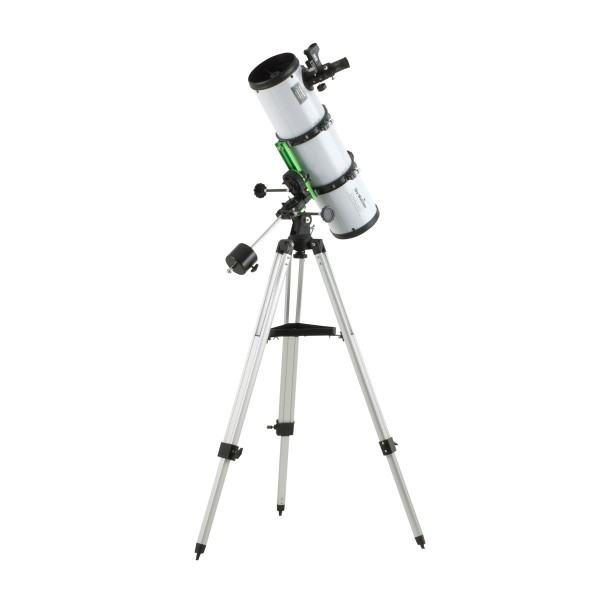 Télescope 130/650 Sky-Watcher sur monture équatoriale StarQuest