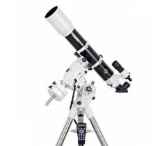 Lunette apochromatique skywatcher